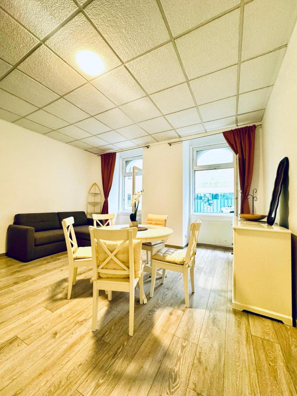 Amusant 1BR Apt.- Near Praterstern Viena Exterior foto